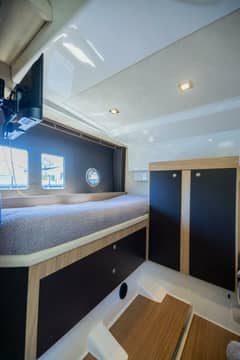 2014 Cranchi M 44 HT "She's Royal" photo 7