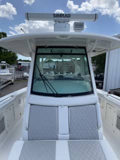 2016 Boston Whaler 350 Outrage "Boomer" photo 8