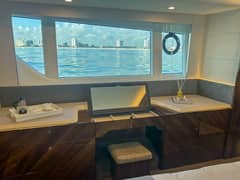 2024 Fairline Squadron 68 photo 9
