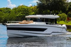 2025 Wellcraft 38 Explorer photo 1