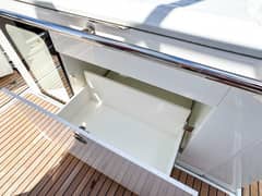 2025 Wellcraft 38 Explorer photo 6