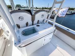 2025 Edgewater 325CC photo 7