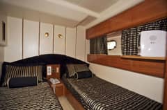 1999 Viking Sport Cruiser "LADY KARIMAN" photo 5