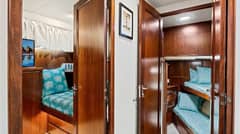 1989 Hatteras Motor Yacht "TOP GUN" photo 7