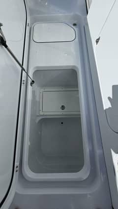2025 Costa Custom 34SV photo 9