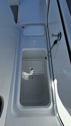 2025 Costa Custom 34SV photo 8