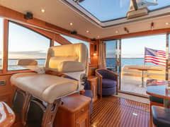 2014 Hunt Yachts "REMEDY" photo 6