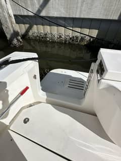 2013 Hunt Yachts Harrier 36 "LUNA" photo 3