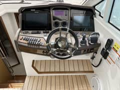 2014 Cruisers Yachts 45 Cantius "To The Moon And Back" photo 6