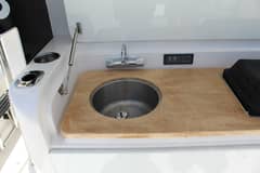 2016 Edgewater 370 photo 6
