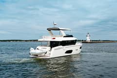 2023 Absolute 52 Navetta "THE TRANSPORTER" photo 2