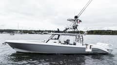 2017 Everglades 435 CC "Brand New Engines!" photo 5