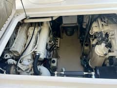 2004 Sea Ray 46 Sundancer "Party of 9" photo 2