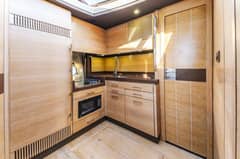 2011 Azimut 48 Flybridge "PRIME TIME" photo 6