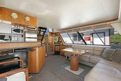 1998 Bayliner 4788 photo 3