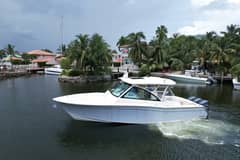 2017 Grady-White "37 Grady-White Freedom 375" photo 3
