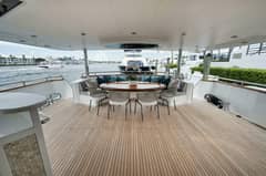 2012 Horizon P110 Tri-Deck "IN THE ZONE" photo 2