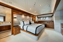 2012 Horizon P110 Tri-Deck "IN THE ZONE" photo 7