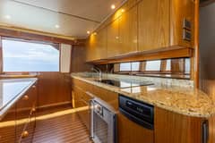 2012 Viking 76 Enclosed Flybridge "MODERATION" photo 4