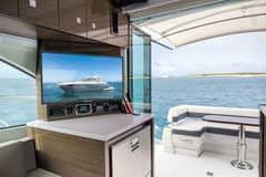 2019 Cruisers Yachts 50 Cantius "Macaco" photo 7