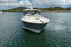 2021 Boston Whaler 405 Conquest "LA GRISSELLE" photo 3
