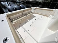2016 Pursuit OS 385 Offshore "Snot Easy" photo 4