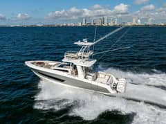 2021 Boston Whaler 420 Outrage "SMOKE SHOW" photo 8
