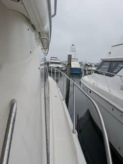 2004 Meridian 411 "Lady Di" photo 3