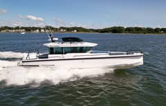 2023 Axopar 37 XC AFT CABIN "Maverick" photo 1
