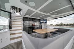 2026 Sunseeker 88 Yacht "Dolce Far Niente" photo 7