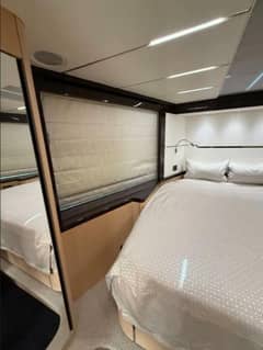 2017 Sunseeker 68 Predator "AFTA PARTY" photo 7