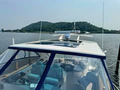 2005 Cruisers Yachts 540 Express photo 7