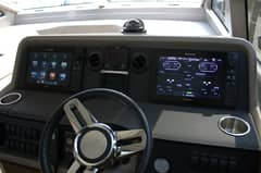 2017 Sea Ray 460 Sundancer "Merrily Ann" photo 5