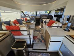 2018 Prestige 460 Fly "Margie" photo 3