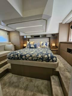 2018 Prestige 460 Fly "Margie" photo 5