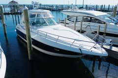 2006 Cruisers Yachts 420 Express "MIK" photo 2