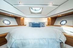 2023 Tiara Yachts 39 Coupe photo 4