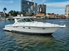2004 Tiara Yachts 38 Open photo 1
