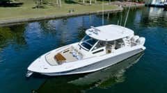 2019 Boston Whaler 350 Realm "350 Realm" photo 4