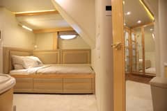 2004 Westport Custom "Forty Love" photo 5
