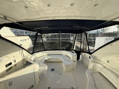 2007 Cruisers Yachts 560 Express photo 3