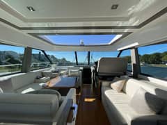 2020 Tiara Yachts C53 Coupe "BAR DOG" photo 4