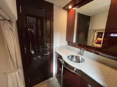 2009 Sea Ray 480 Sundancer photo 7