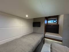 2016 Tiara Yachts C44 Coupe photo 9