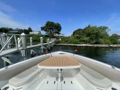 2017 Boston Whaler Outrage photo 7