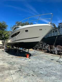 2014 Sea Ray 410 Sundancer photo 1