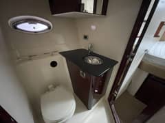 2010 Sea Ray 390 Sundancer photo 6