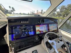 2023 Boston Whaler 380 Realm "103 Hours" photo 6
