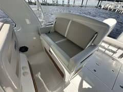 2023 Boston Whaler 380 Realm "103 Hours" photo 4
