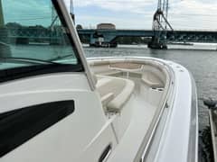2017 Boston Whaler 370 Outrage photo 6